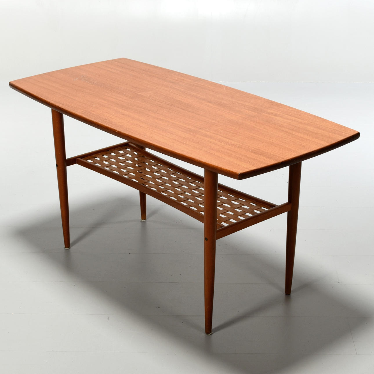 "ALBERT" TEAK, SOFFBORD. 1960-tal.