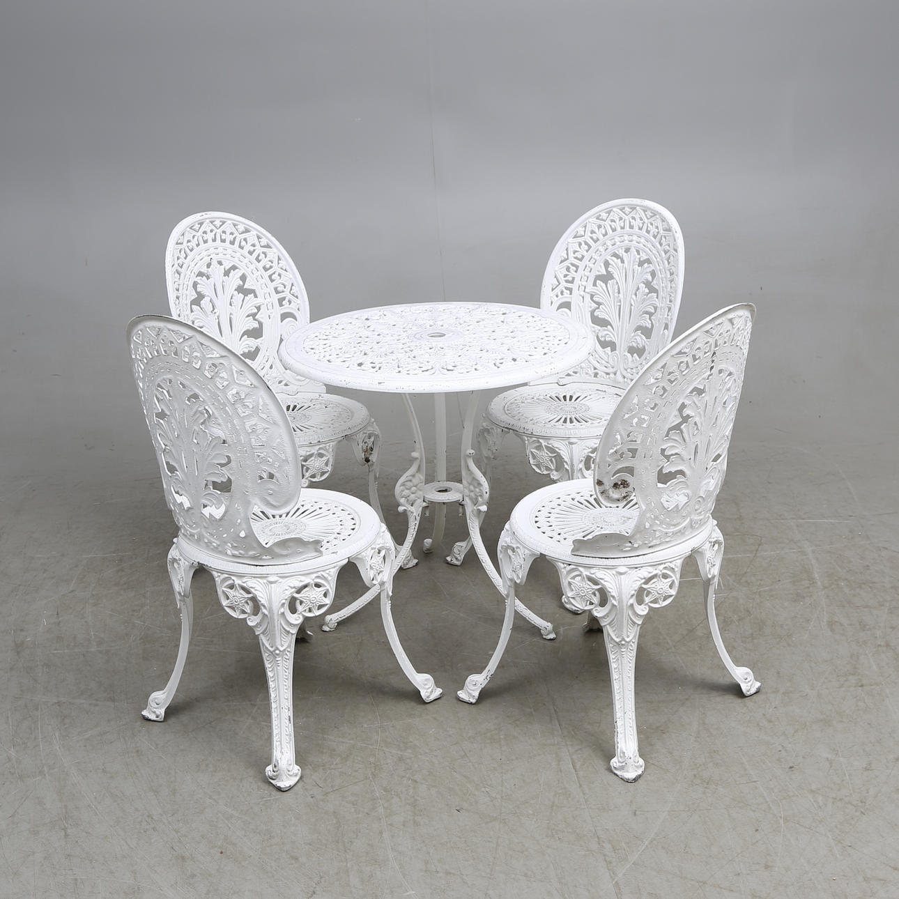 TRÄDGÅRDSMÖBEL, 5 delar, 1900-tal.