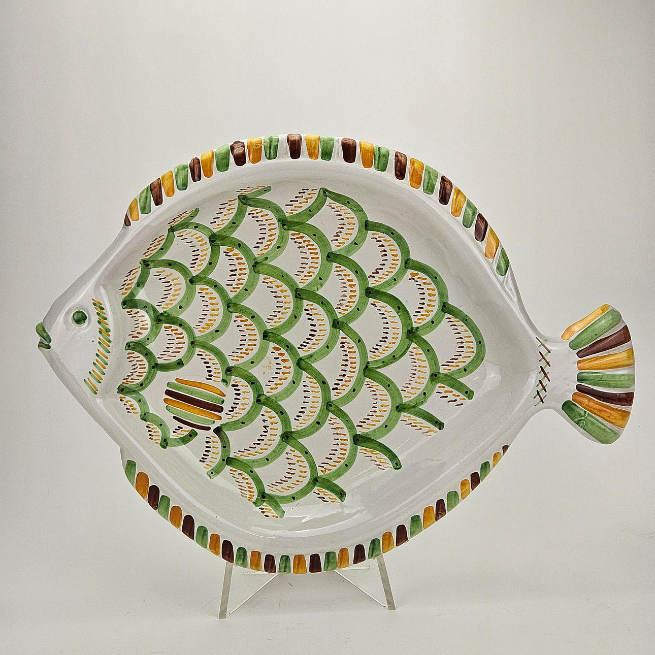 A ceramic fish dish, Gantofta.