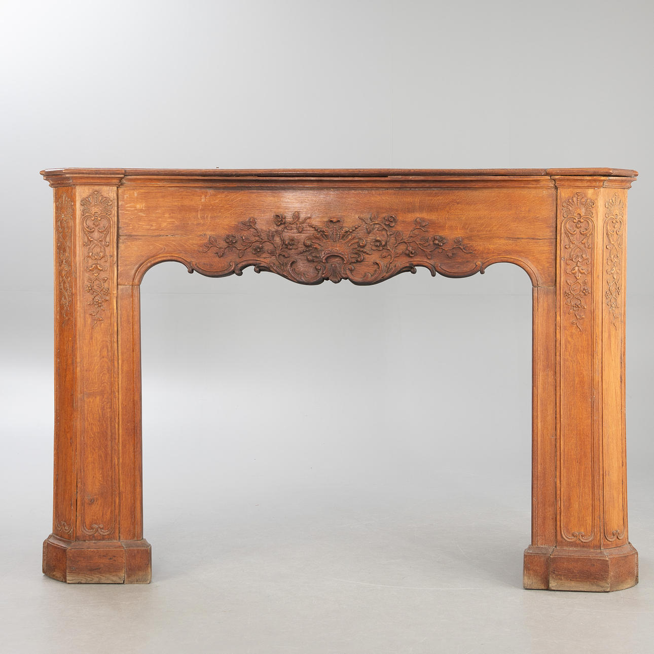 Rococo style fireplace cladding, France, 19th century.