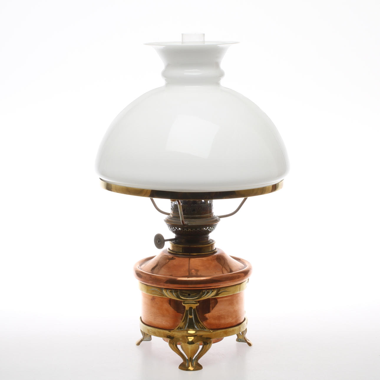 BORDSFOTOGENLAMPA, jugend, koppar och mässing, 1900-talets första hälft.