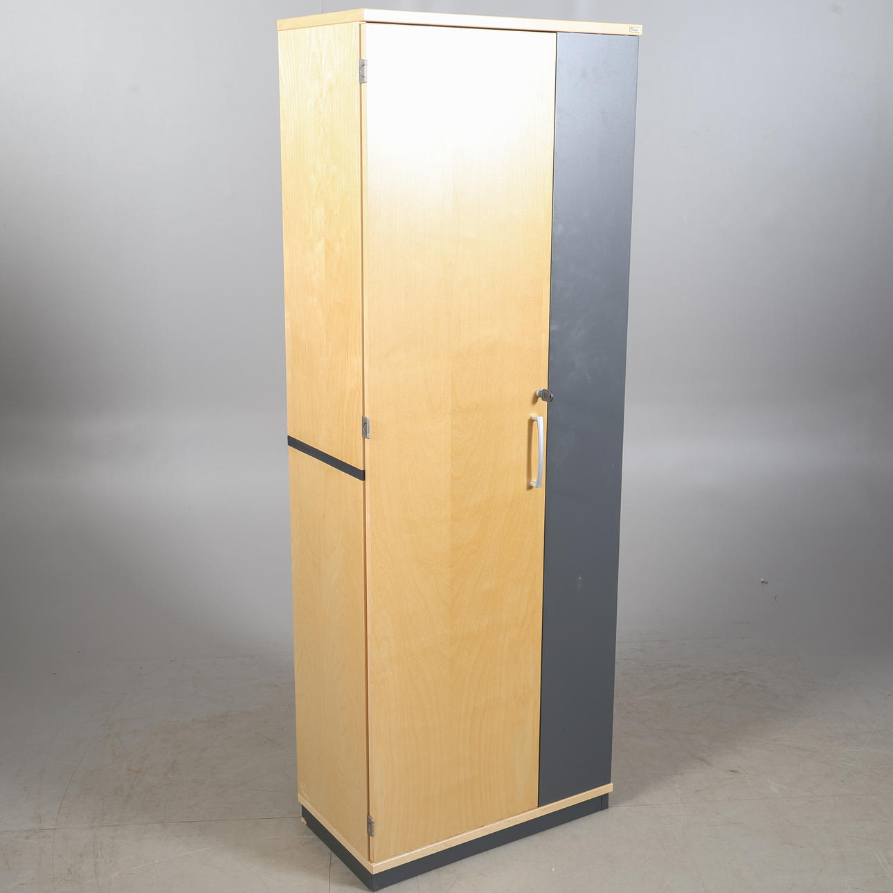 A Kinnarps wardrobe, contemporary.