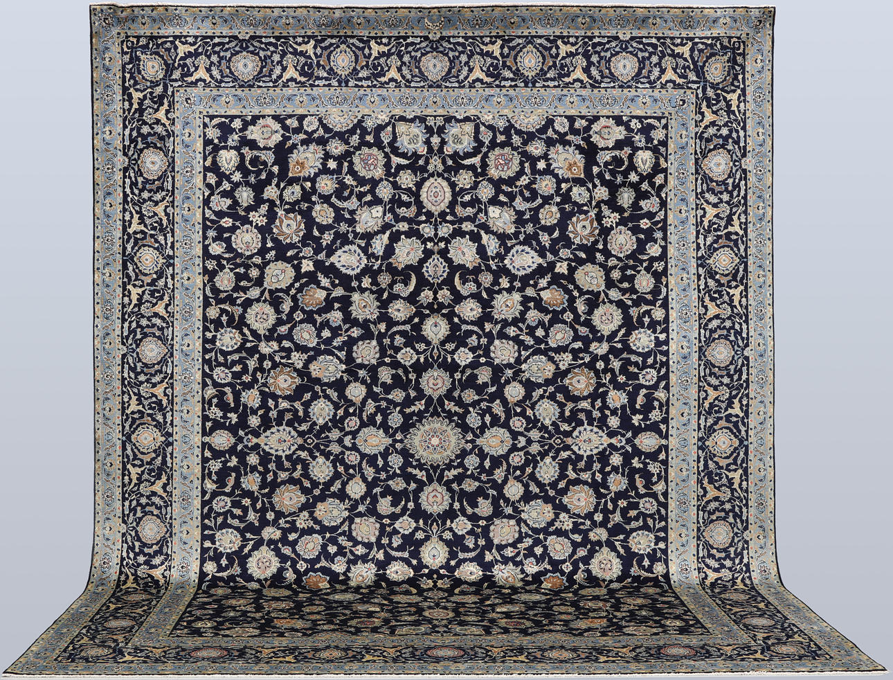 ORIENTMATTA. Blå Keshan fine, 398 x 315 cm.