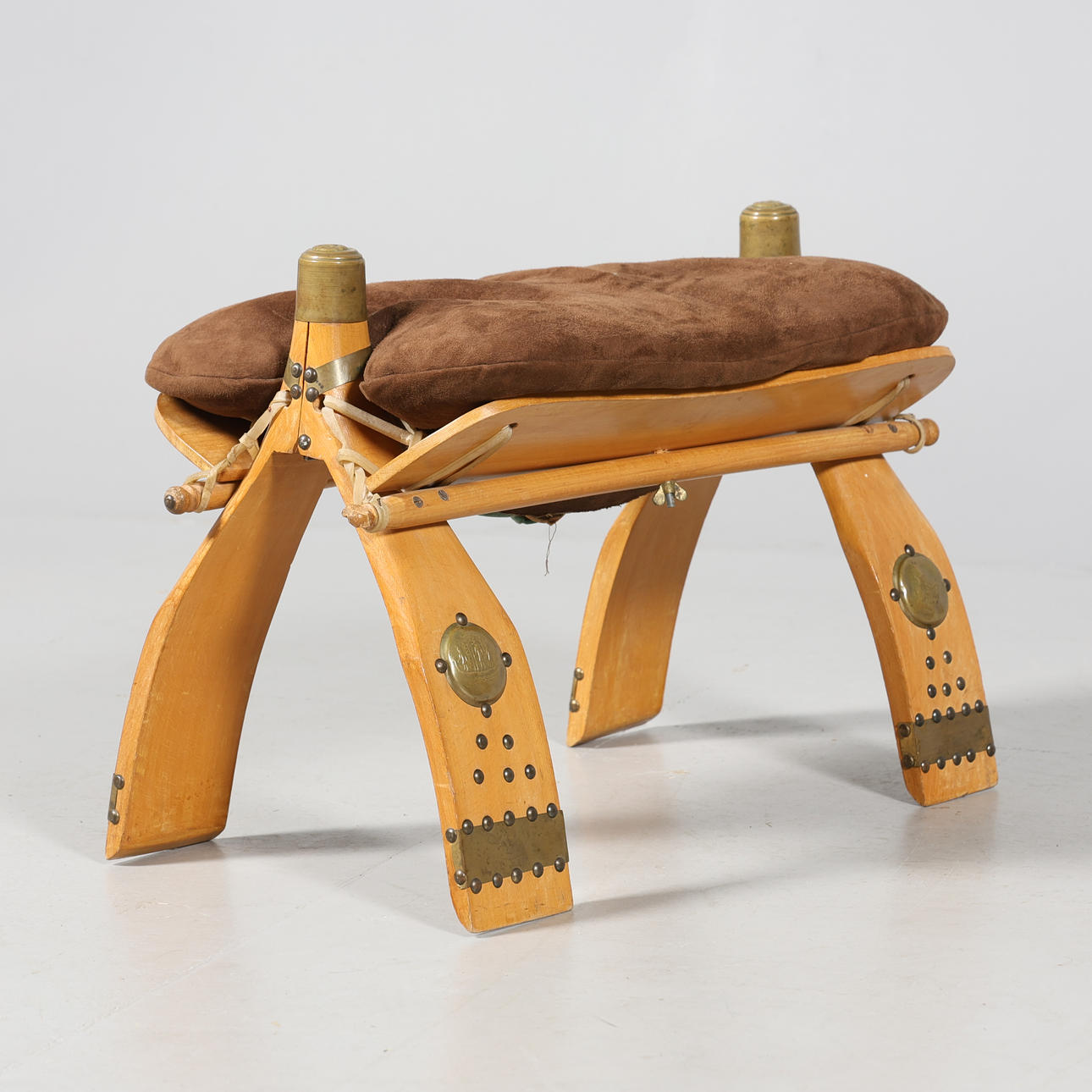 KAMELPALL, 1900-tal.