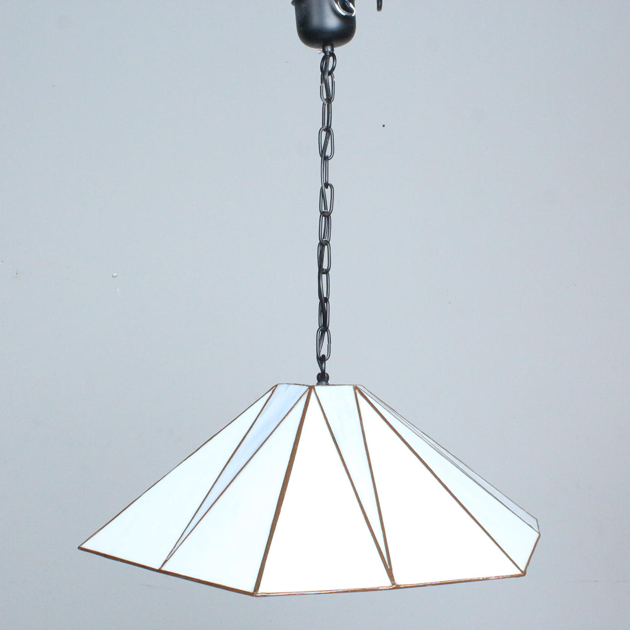 Tiffany style ceiling lamp.