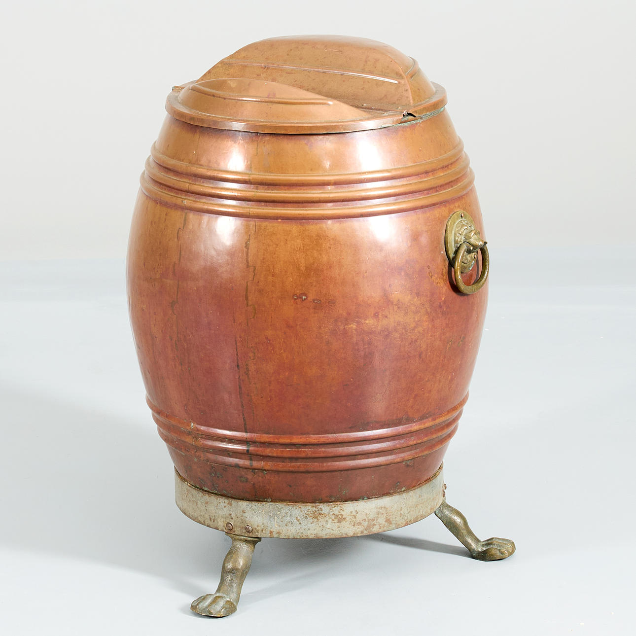 VATTENTUNNA. Koppar, 1800-tal.