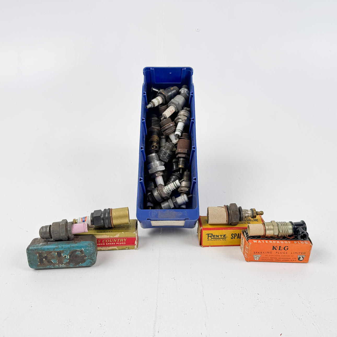 TÄNDSTIFT, parti, 1900-talets första hälft.