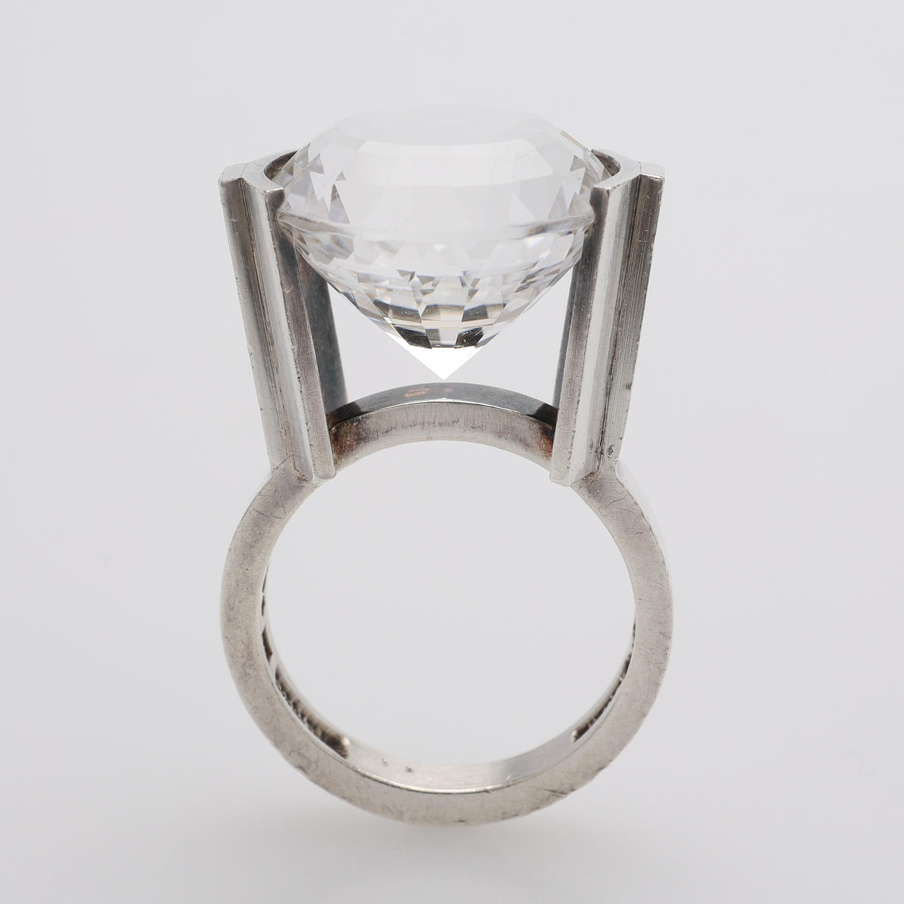 WIWEN NILSSON. RING, SILVER AND ROCK CRYSTAL.