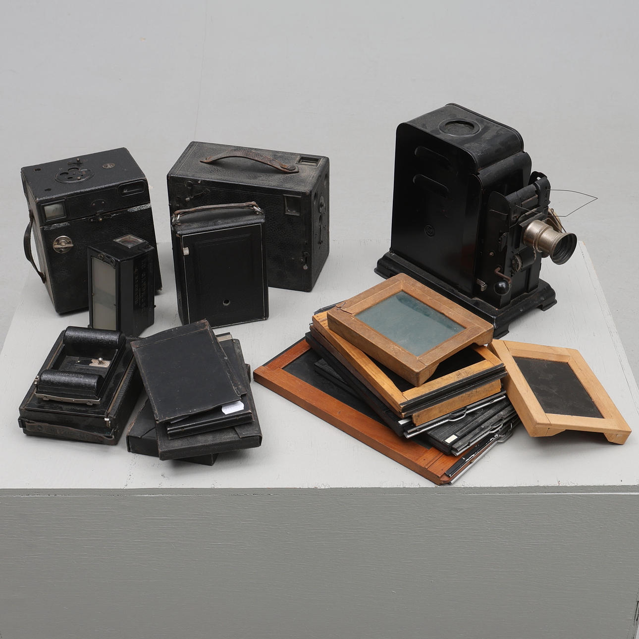 CAMERA. miscellaneous in the box.