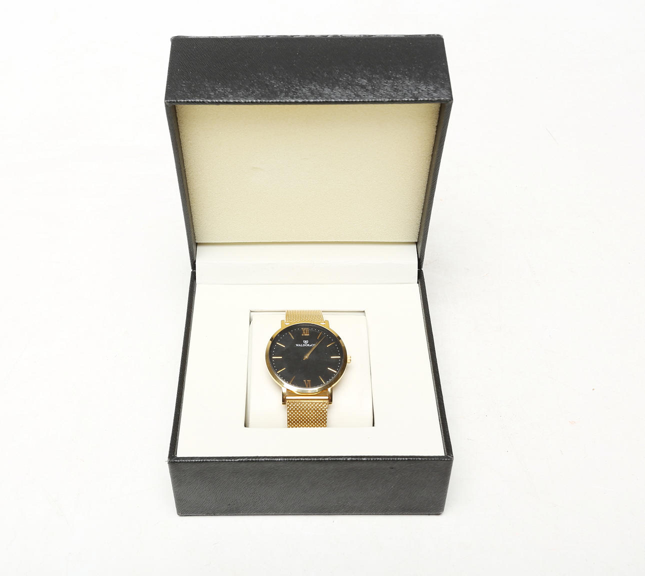 WRISTWATCH, Waldor & Co, in original box.