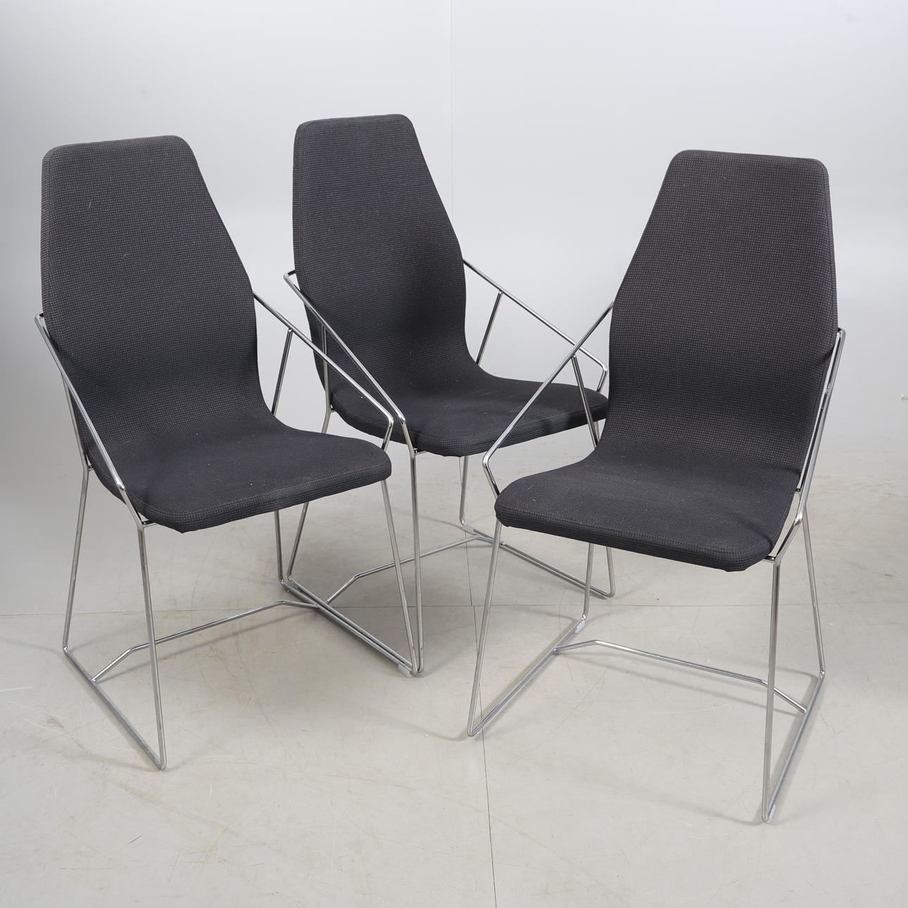 KARMSTOL, tre stycken, Skandiform, Aeon, samtida.