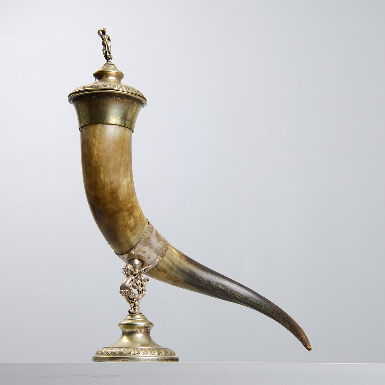 A BEVERAGE HORN, 18th/20th century.
