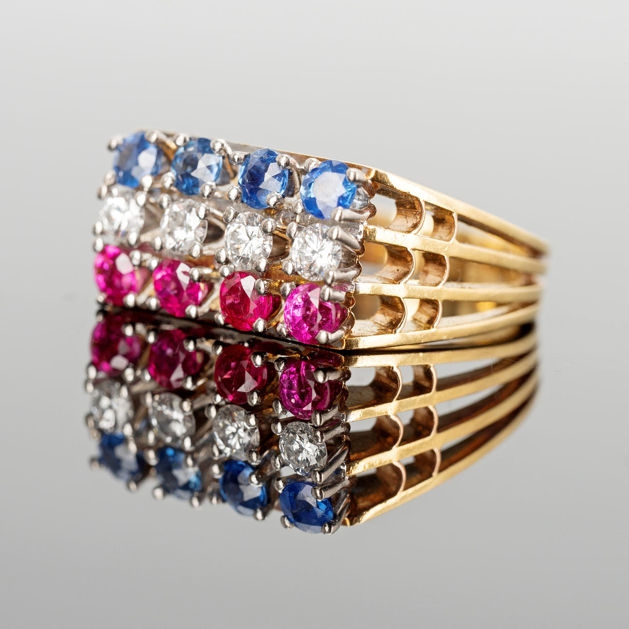 Ring with rubies, sapphires and diamonds.