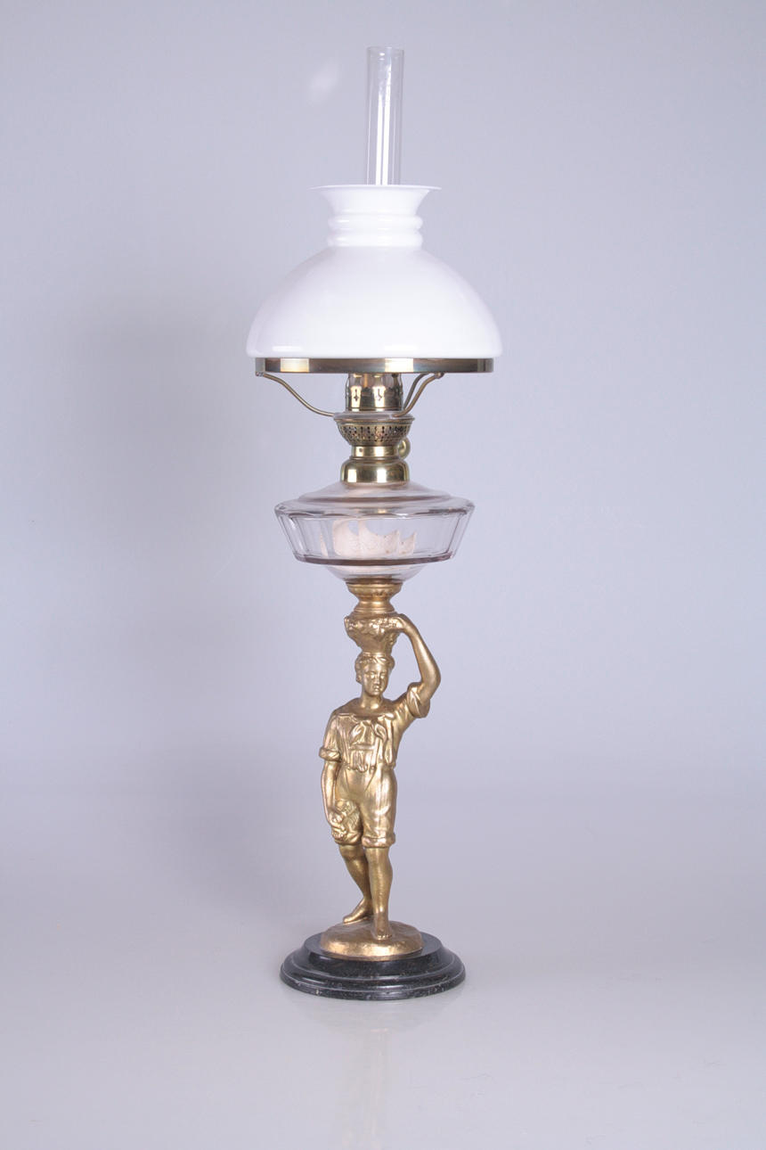 OLJELAMPA, mässing, skulptur, 1800-tal.