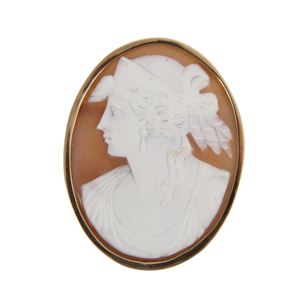 Camé brooch in 14kt gold.