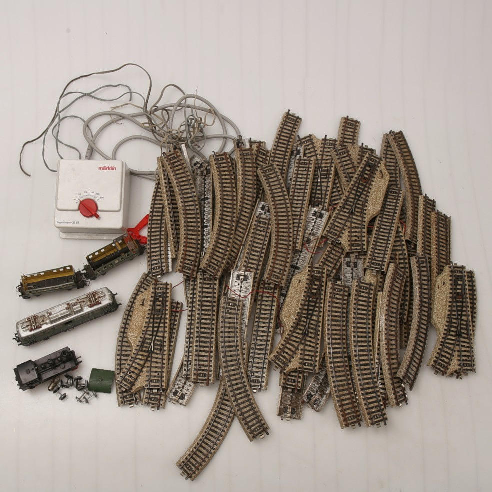 MÄRKLIN, tågräls och lok.