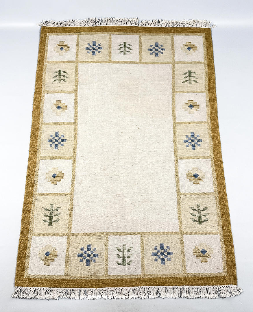 RUG, ruffle, “Lomma”, hand-woven.