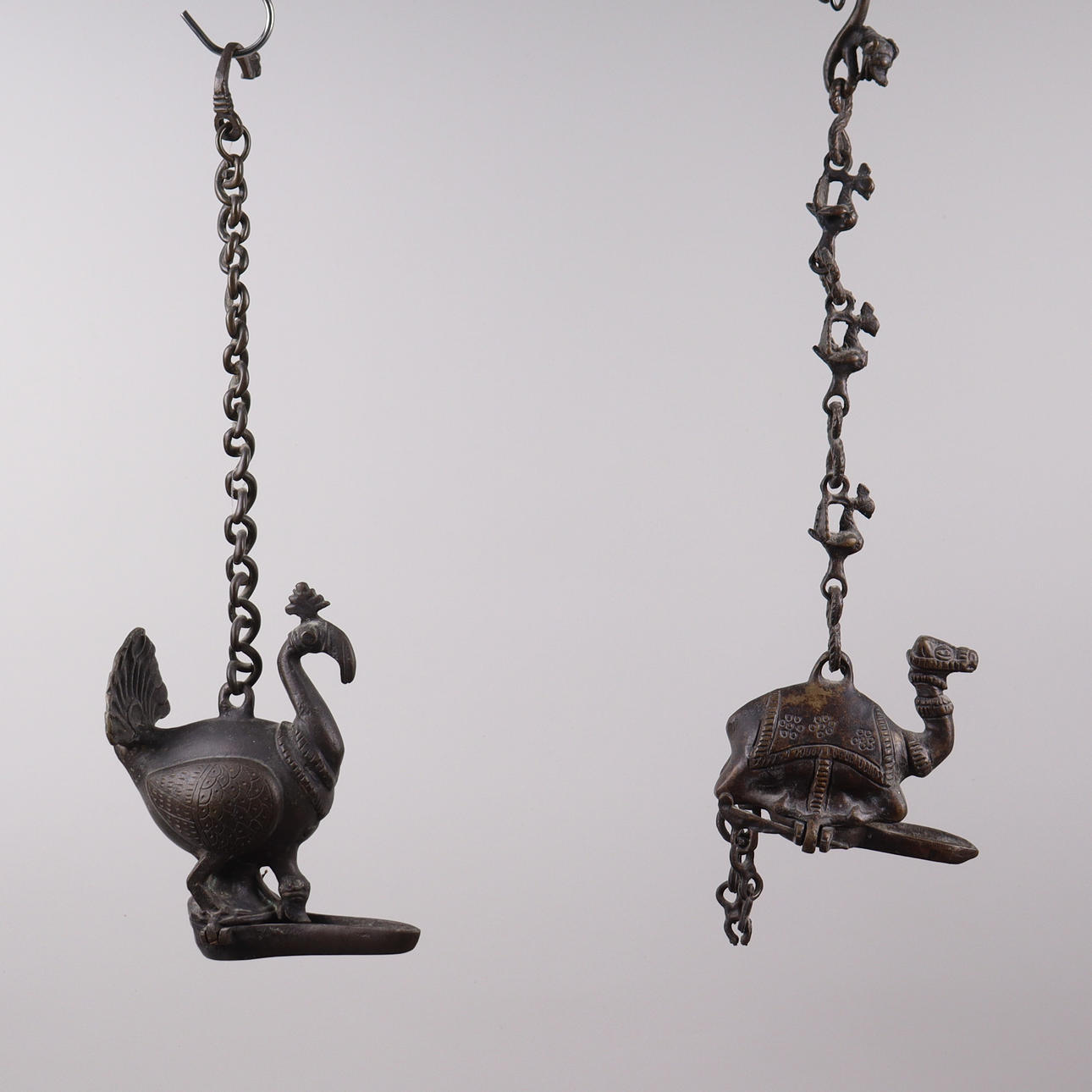 OLJELAMPOR, asiatiska, brons/mässing, 2 st.