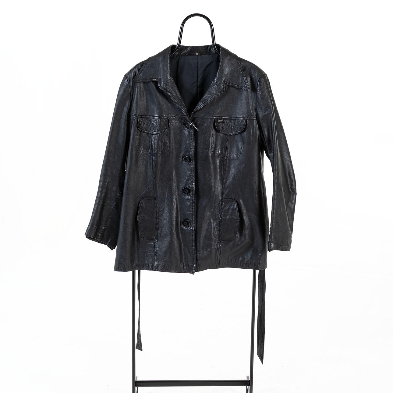 LEATHER JACKET, Hans Janbell.