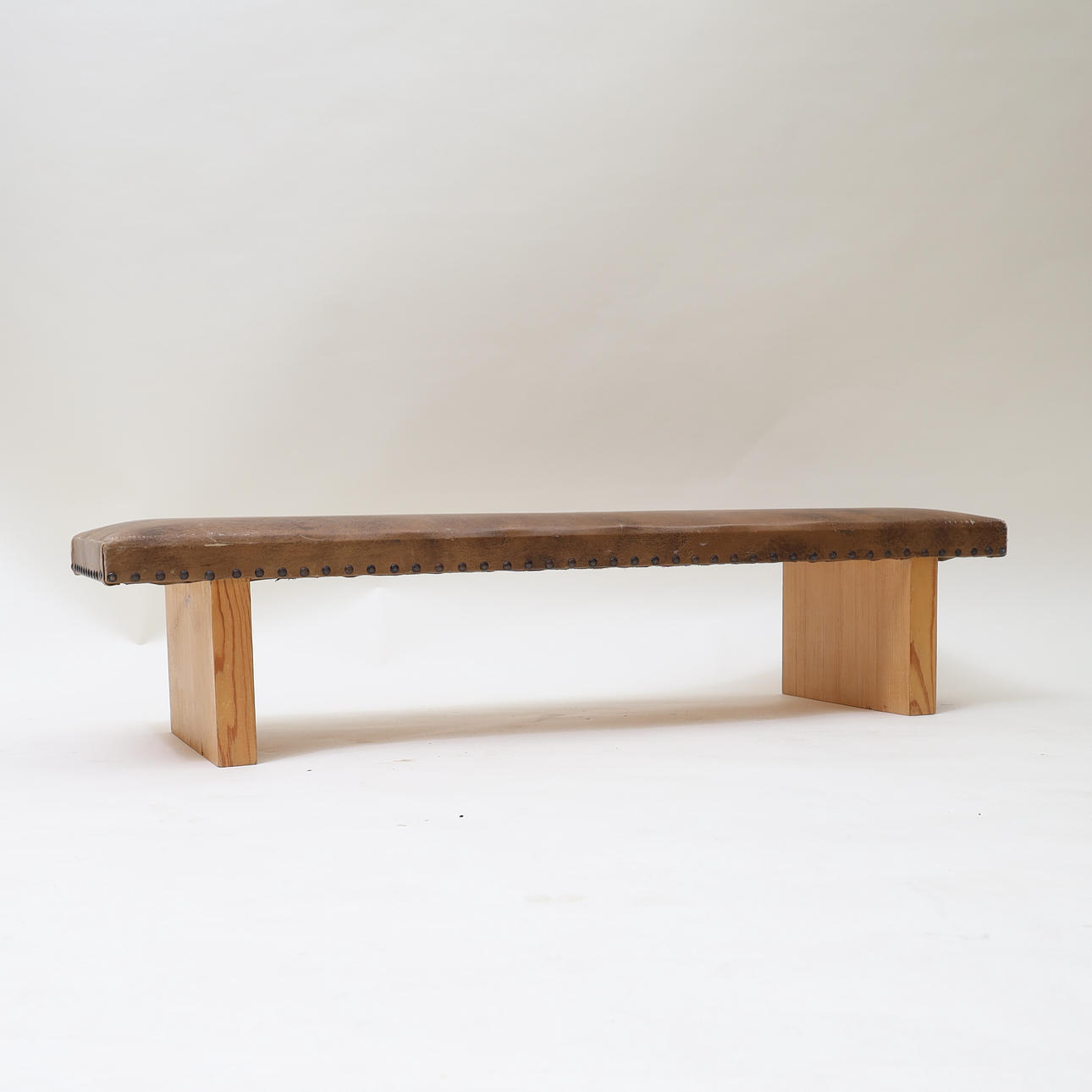 PALL, omkring 1900-talets mitt.