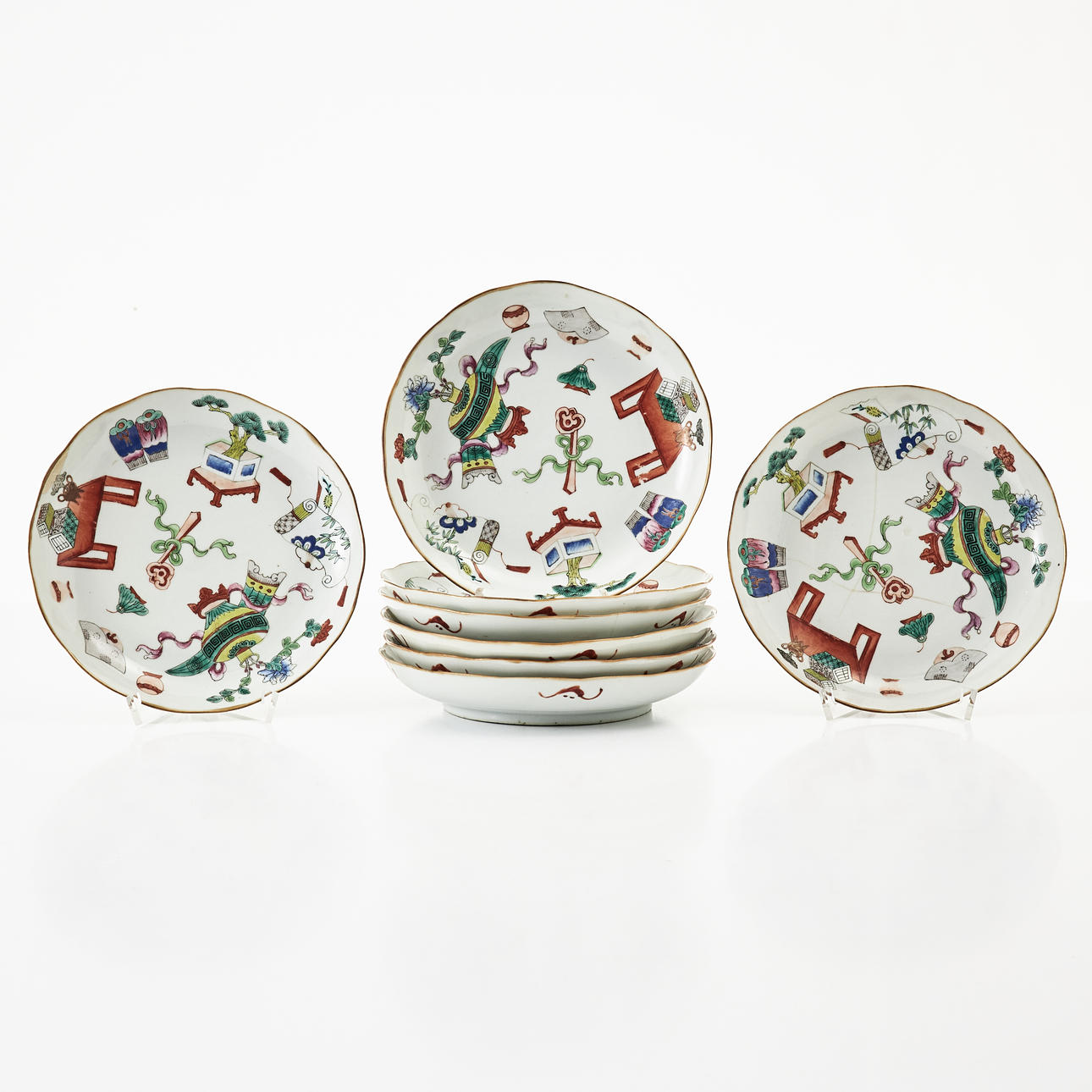 A set of 8 Chinese porcelain sets, early 20th century, decoration of ...