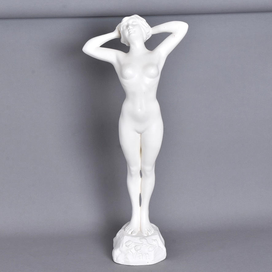 SKULPTUR, bemålad gips, "Vår".