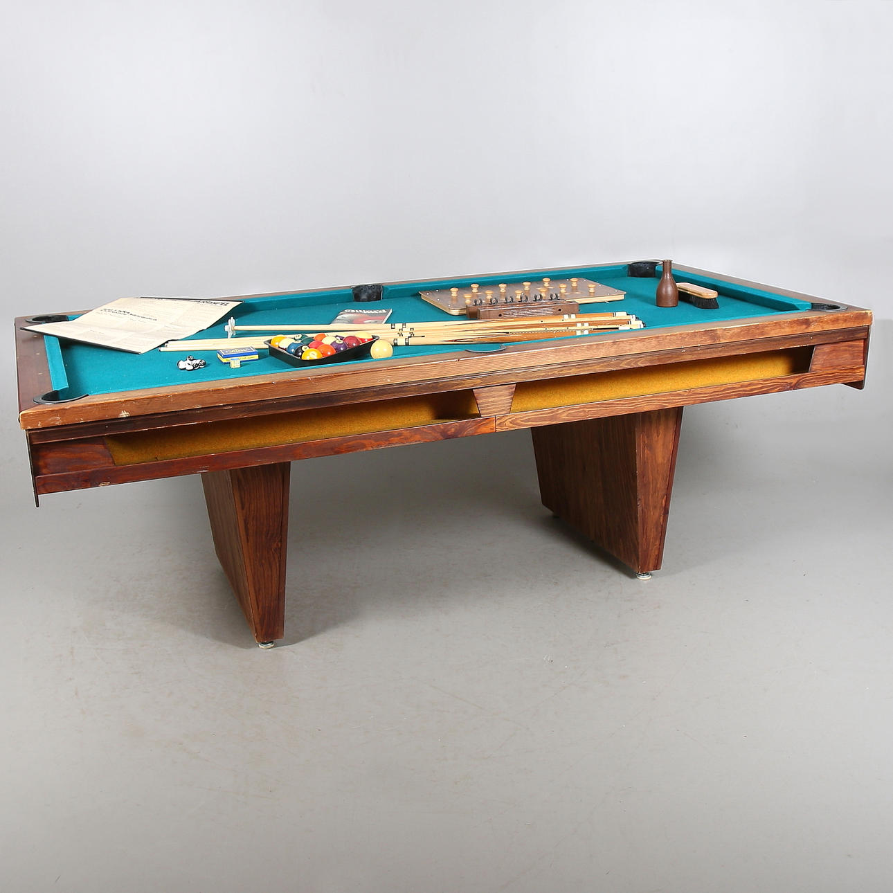 BILJARDBORD, 1900-talets sista kvartal.