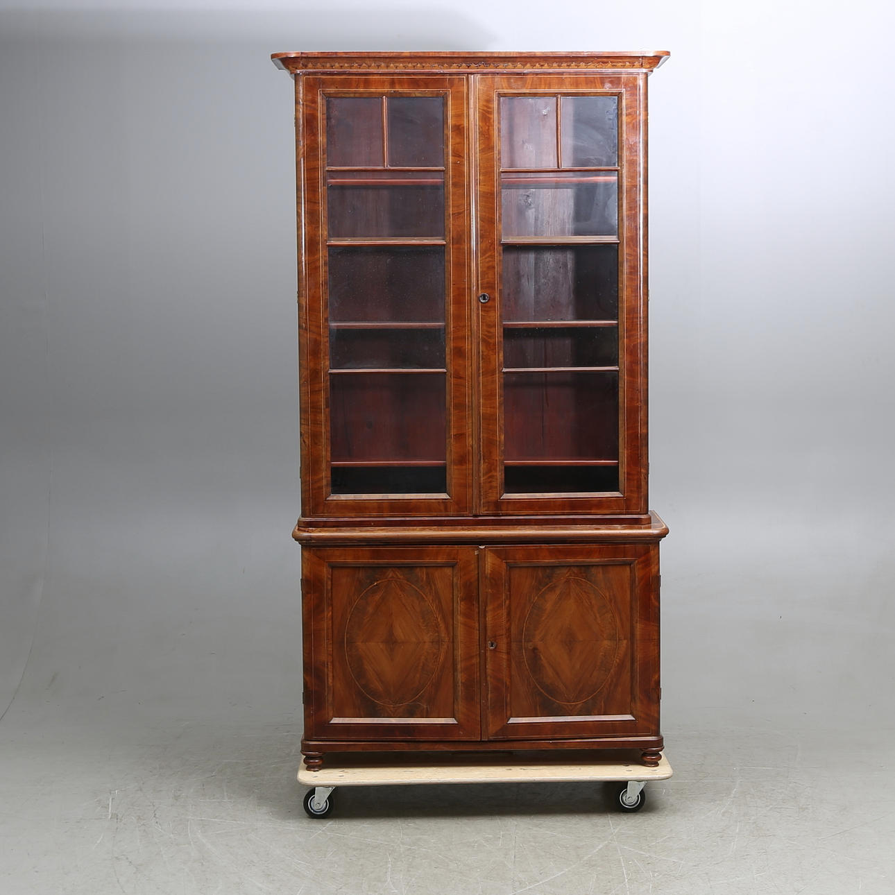 BOKSKÅP, sent 1800-tal.