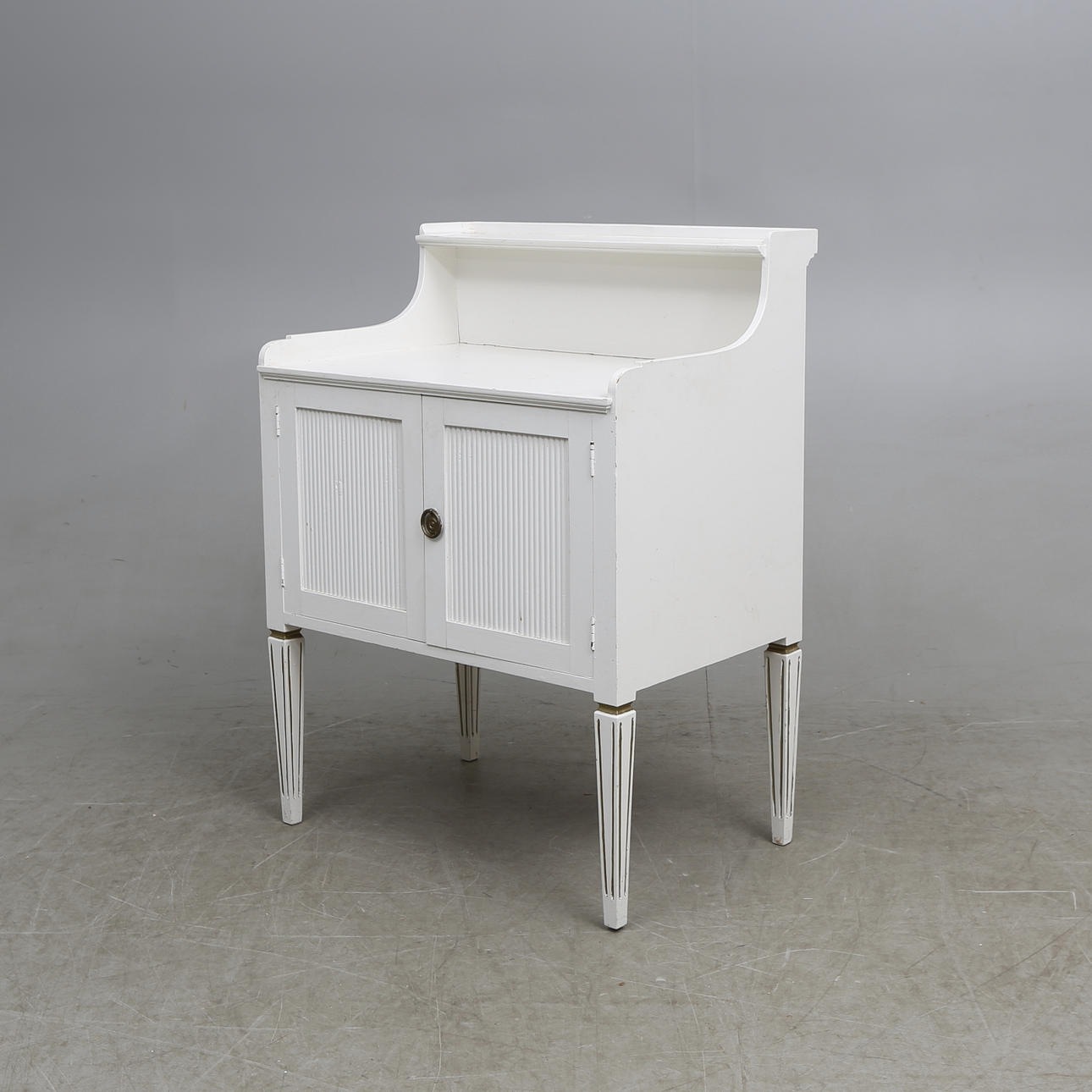 KOMMOD, gustaviansk-stil, 1920-tal.