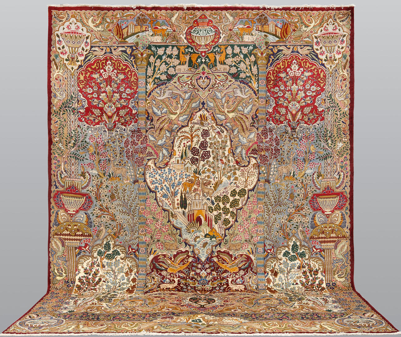ORIENTMATTA. Figural Kashmar, 400 x 300 cm.