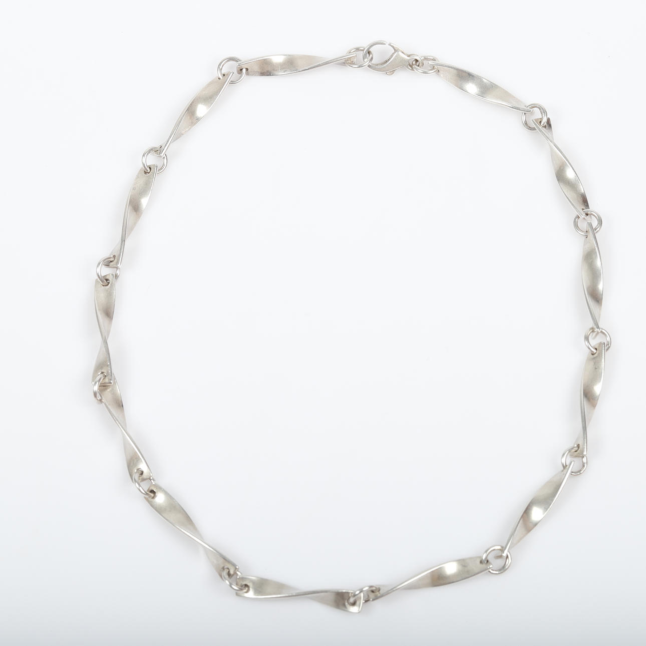 OWE JOHANSSON. Collier, sterlingsilver, 1998.