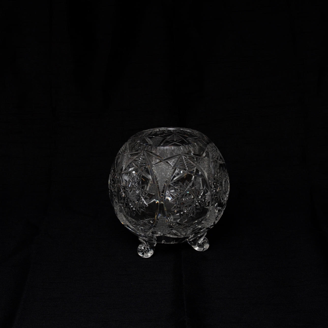 VAS, slipad kristall.