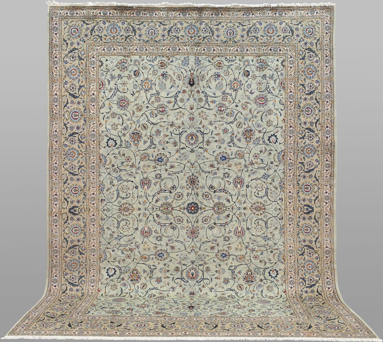 ORIENTMATTA. Grön Keshan, 400 x 292 cm.