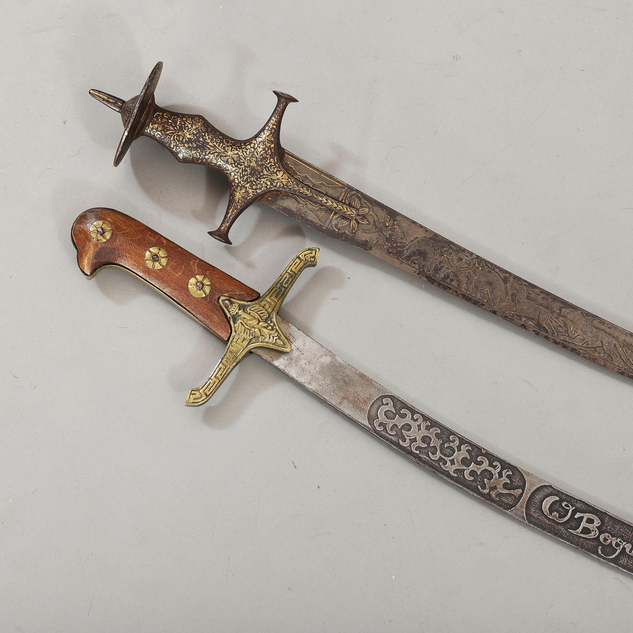 Two oriental swords, 20th century.
