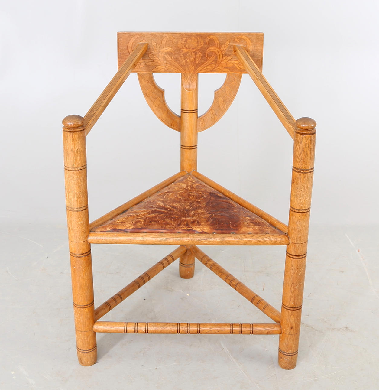 MUNKSTOL, ek, tidigt 1900-tal.