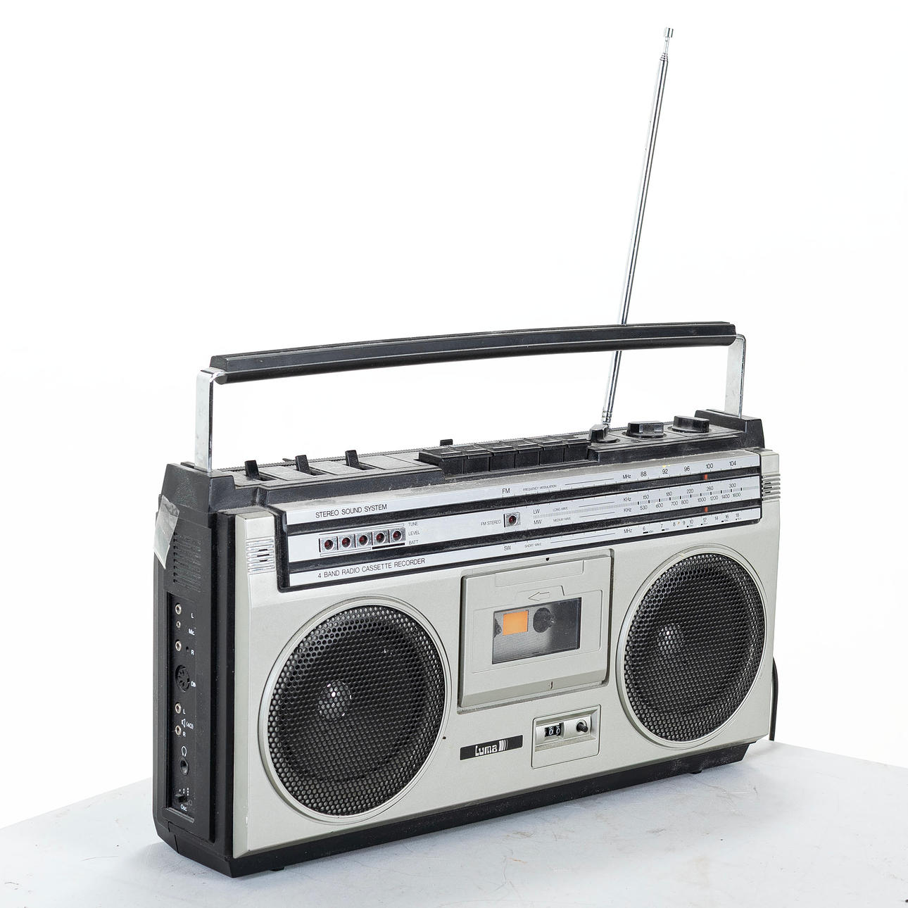 RADIO, Luma, 1970s/80s.