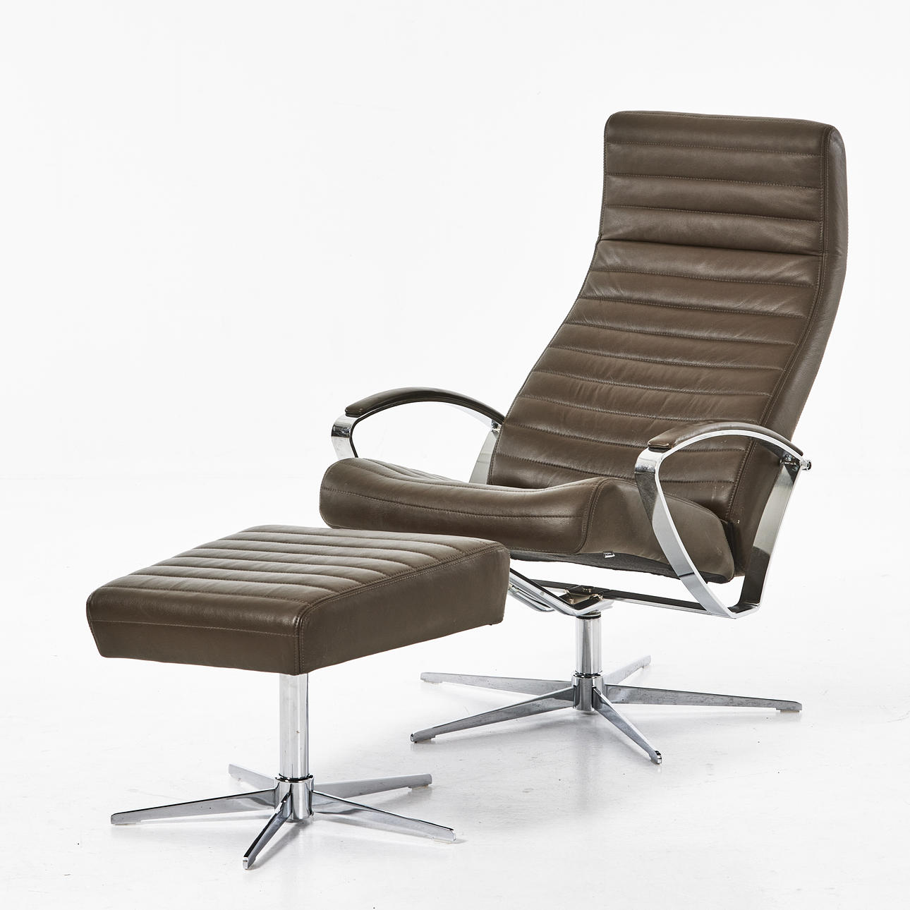 BoConcept, fåtölj med fotpall, Danmark, samtida.