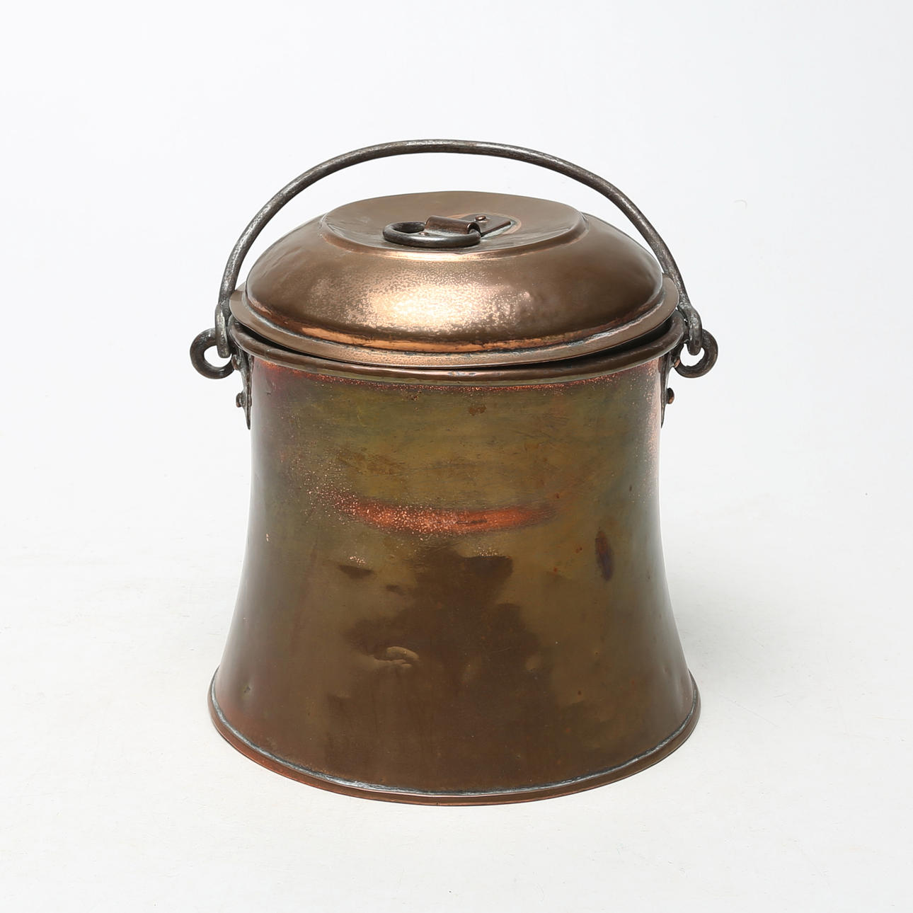 BUCKET, with lid, cups, almoge.