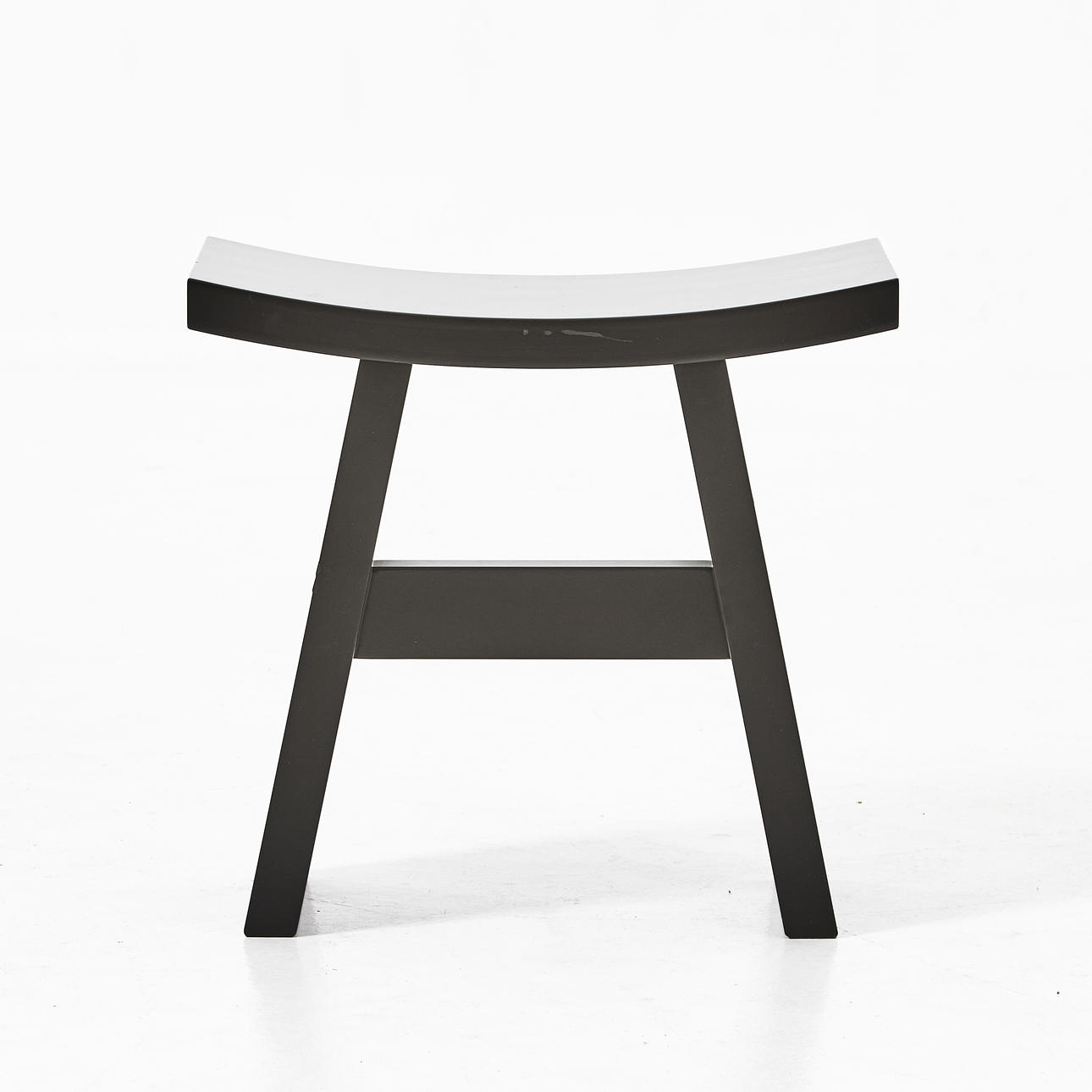 BoConcept, pall, Danmark, samtida, svartlackerad.