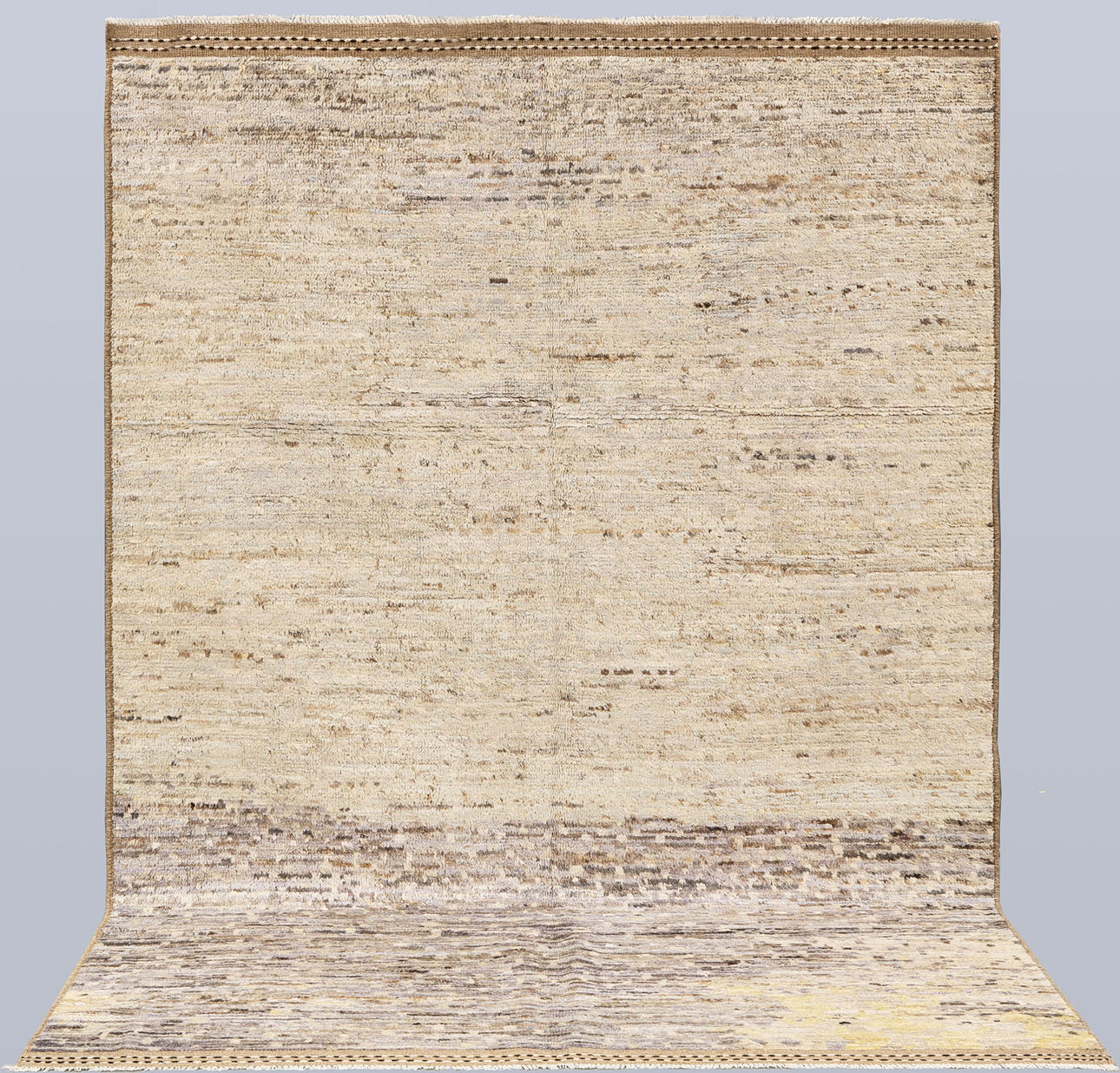 ORIENT CARPET. Morocco design, 254 x 167 cm.