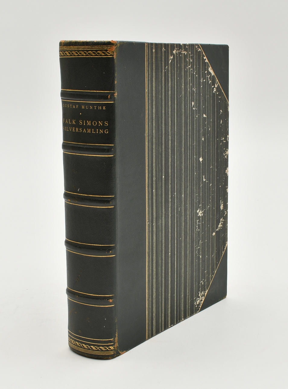 Falk Simon's silver collection.