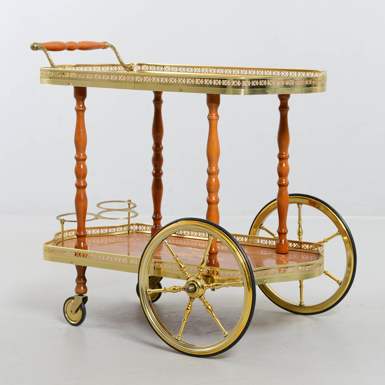 SERVERINGSVAGN, 1900-talets andra del.