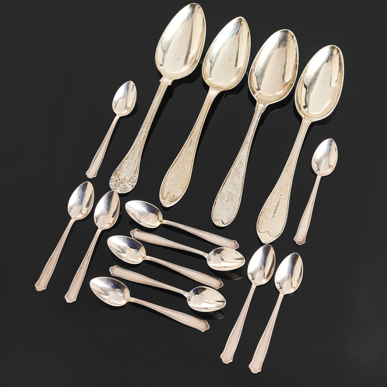 SILVER, 15 delar, 18/1900-tal. Sverige.