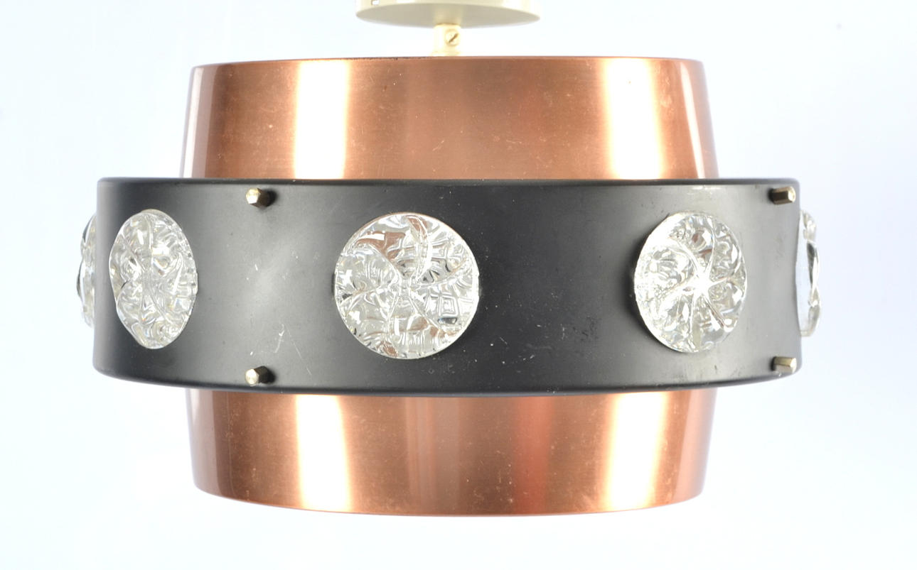 LAURITZ KNUDSEN. Taklampa, glas och metall, 1970-tal.