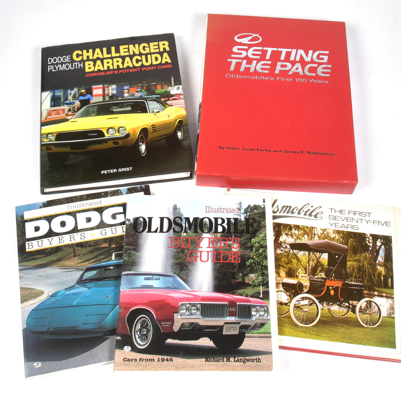 BÖCKER, 5 st, bl.a. Oldsmobile´s first 100 years.