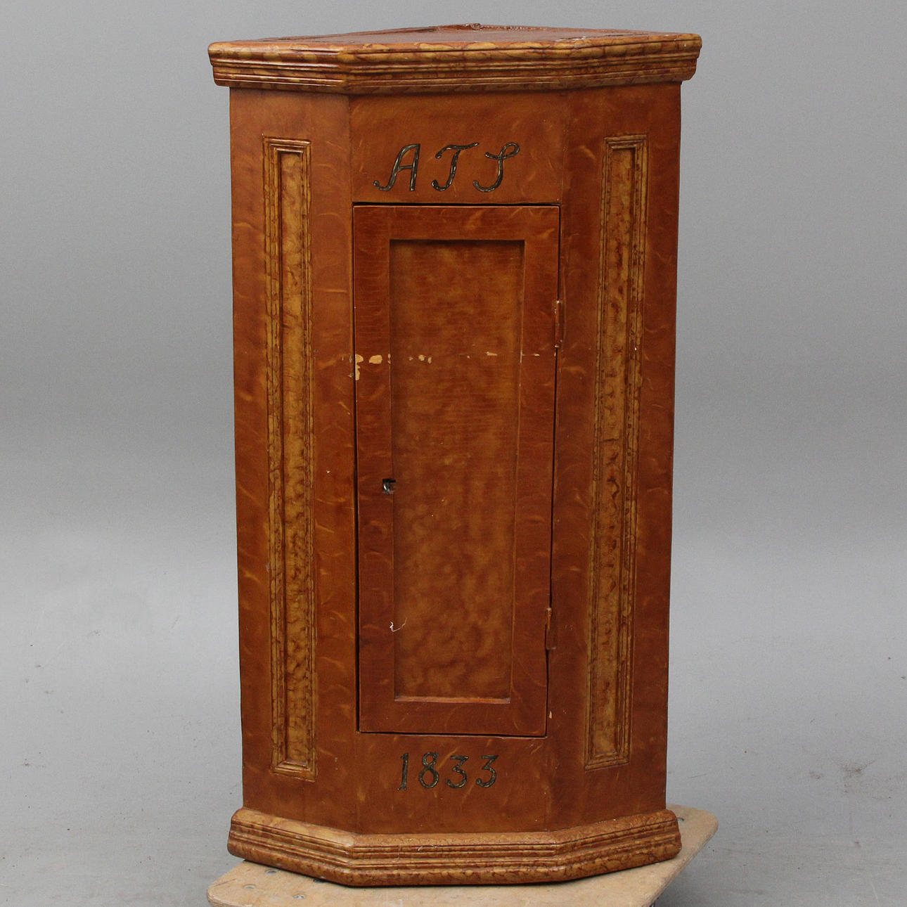 CORNER CABINETS, allmoge.