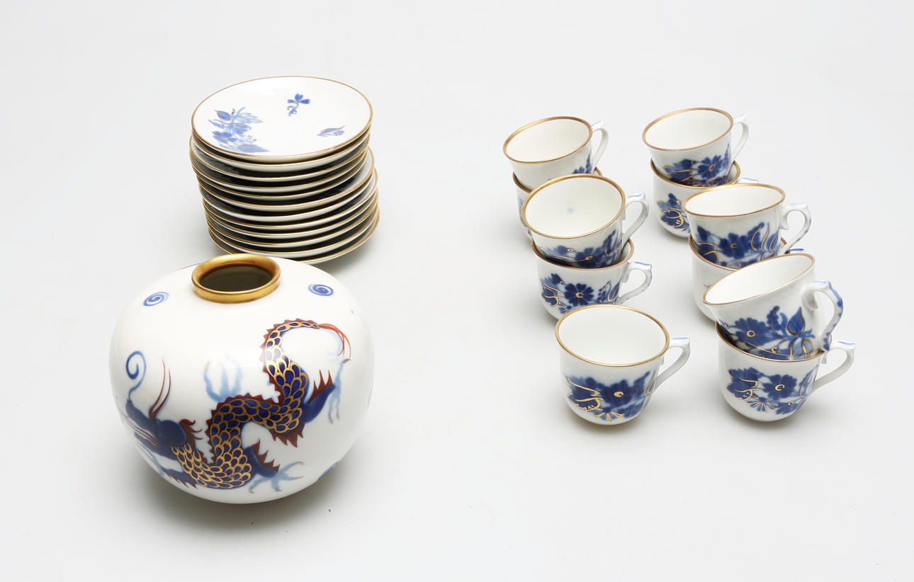 KAFFESERVIS, 24 delar, porslin, Karlskrona Upsala Ekeby, 1900-tal.