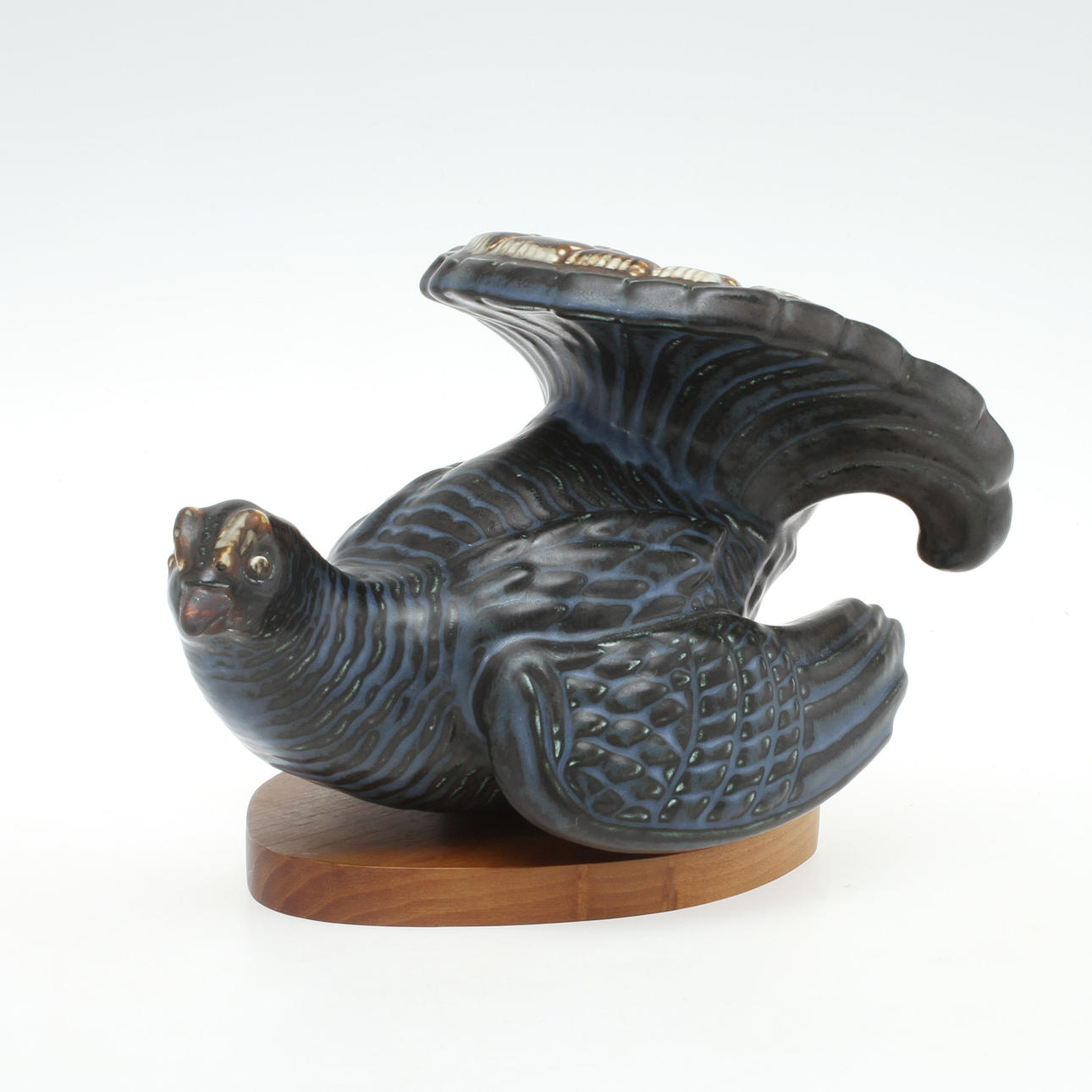 GUNNAR NYLUND. Figurin, stengods, Rörstrand.