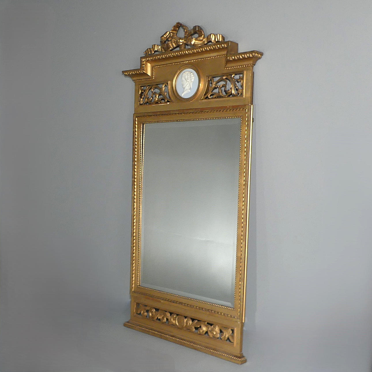 MIRROR, Gustavian style.