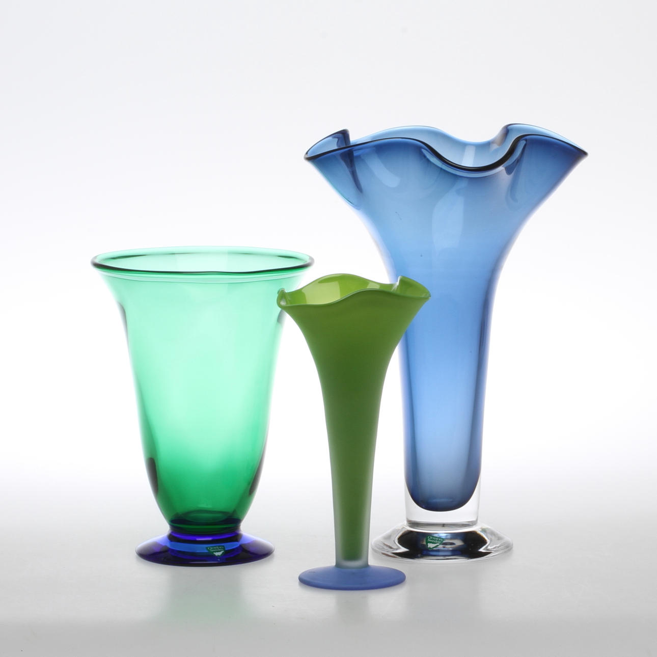 VASER, 3 st, glas, "Louise", Erika Lagerbielke samt "Kantarell", Anne Nilsson, Orrefors.